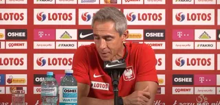Sousa znowu to robi! Portugalczyk chce wystawić kolejną drużynę. Fani są wściekli