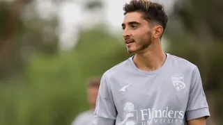 Josh Cavallo ofiarą homofobicznych okrzyków kibiców w Melbourne