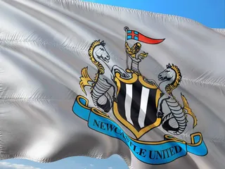 Brentford i Brighton walczą z Newcastle o Ekitike!
