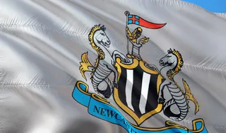 Newcastle kontynuuje transferową ofensywę. Matt Targett opuści Aston Ville