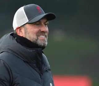 Jurgen Klopp wraca na ławkę Liverpoolu po nieobecności COVID-19
