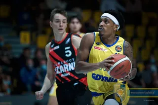 Czarni  Słupsk – Asseco Gdynia: Typy, kursy (10.02.2022)