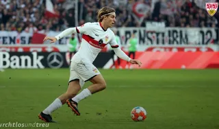 Chelsea, Tottenham i Arsenal powalczą o "Beckhama z Bundesligi"