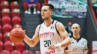 Mateusz Ponitka zamiast wyjaśnić dolał oliwy do ognia: kolejna odsłona brudnego konfliktu w polskiej koszykówce 