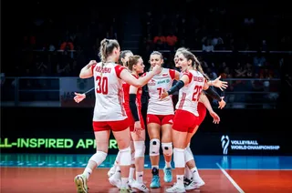 Zwycięstwo reprezentacji Polski na inaugurację Mistrzostw Świata siatkarek 2022!