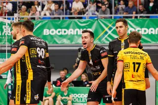 PlusLiga 2022/23: Gospodarze górą w pierwszych sobotnich meczach! (Wyniki 19.  kolejki)