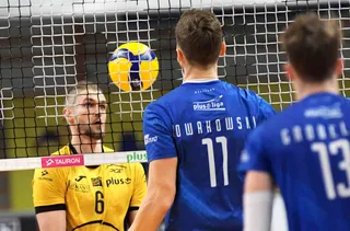 PlusLiga 2022/23: Epickie widowisko na Torwarze w hicie weekendu! (Wyniki 21. kolejki)