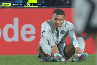Beznadziejny mecz Mbappe. Kontuzja Francuza. Co się stało? Ile nie będzie grał?