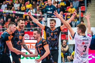 PlusLiga 2023/2024: Jastrzębski Węgiel obronił pozycję lidera, ZAKSA z piątą wygraną