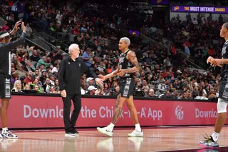 Spurs z drugim zwycięstwem z rzędu. Trener chwali Sochana!