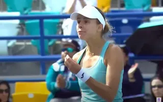 Magda Linette przegrała z Chinką Zheng i odpadła z turnieju w Dosze!