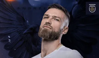Projekt Warszawa: Andrzej Wrona zostaje na kolejny sezon!