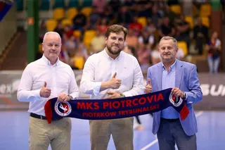 Konrad Piechocki wraca do sportu! Twórca potęgi PGE Skry pomoże Piotrcovii