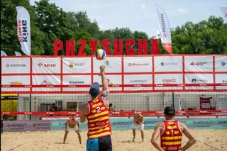 ORLEN Beach Volley Tour PKO: Poznaliśmy pierwszych półfinalistów turnieju w Przysusze!