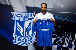 Alex Douglas dołączył do Lecha Poznań!