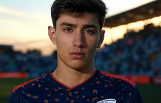 Josh Cavallo ujawnia przerażającą prawdę: "Codziennie otrzymuję groźby śmierci za to, że jestem gejem"