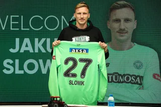 Rafał Leszczyński będzie miał konkurenta. Jakub Słowik na celowniku Śląska Wrocław