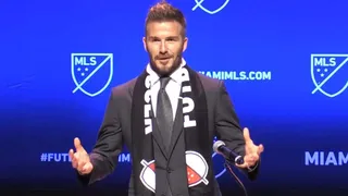 Sensacja na Old Trafford! Beckham, Rooney lub Cantona mogą przejąć klub