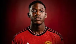 Przełomowy transfer na horyzoncie! 19-letni diament Manchesteru United kuszony przez Real