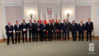 Kulesza i Mioduski z Krzyżem Kawalerskim! Prezydent nagrodził piłkarskich działacz