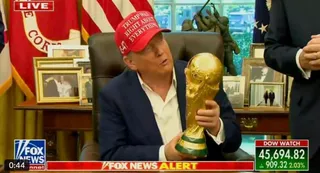 Trump chciał zatrzymać puchar MŚ. Zaskakująca scena w Białym Domu [WIDEO]