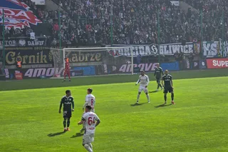 Bilety na mecz Górnik - Legia znikają w szalonym tempie! Spiesz się, kibicu