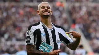 100 milionów euro za dużo - Deco musiał zrezygnować z brazylijskiej gwiazdy Newcastle