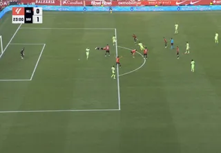 Ferran Torres zdobył piękną bramkę, ale sędziowie: Nie powinna się liczyć!