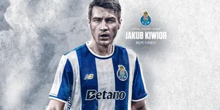 Romano 1:0 Arsenal: Jak polski obrońca dowiedział się o swoim transferze z mediów społecznościowych