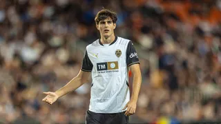22-letni magik z Valencii na celowniku Realu! Czy Pérez sfinalizuje transfer stulecia?