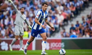 Niesamowite statystyki polskich stoperów! Tak Bednarek i Kiwior zdominowali obronę Porto