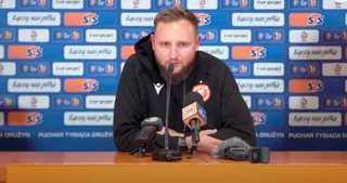 Trener Widzewa po meczu w Niecieczy pochwalił... murawę