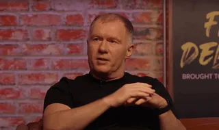 'Marnuje swój największy talent' - Były gwiazdor Man Utd bezlitosny dla Amorima po kompromitacji w derbach