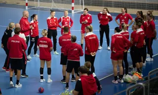 Biało-Czerwone wracają do gry! Czy debiutantki zaskoczą Serbię przed mundialem?