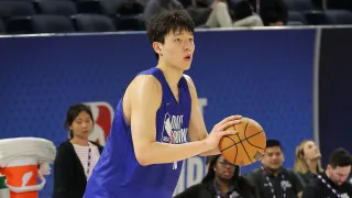 5 milionów Chińczyków nie mogło się mylić - Hansen nową gwiazdą NBA?