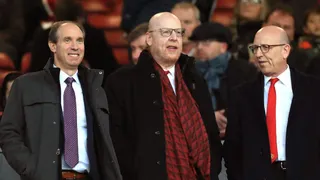 Miliardy na stole, a Glazerowie mówią 'nie'! Co powstrzymuje ich przed sprzedażą Manchester United?
