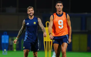 Tajemnica nocnego spotkania: Co Ronaldo zrobił dla Martineza, gdy kamery były wyłączone?
