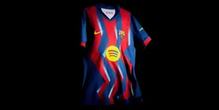 Zaprezentowano czwarty komplet Barcelony. Inspiracją był... historyczny triumf na Bernabeu