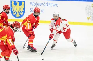 Trybuny nie pomogły. Chinki uciszyły Katowice w rzutach karnych