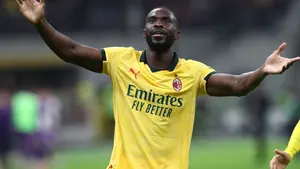 18 milionów euro w umowie. AC Milan pozbywa się niechcianych graczy, ale jeden postawił opór