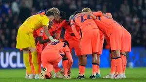 22 strzały PSG i apel kibiców Barcelony: sprowadzić obrońcę