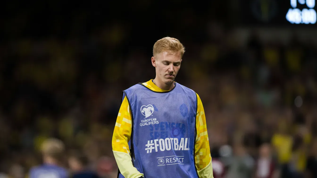 25 milionów funtów za pomocnika z Bundesligi. Hugo Larsson w centrum londyńskiej bitwy