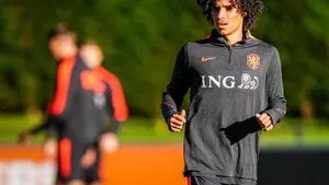 30 milionów euro za rewelację Eredivisie? Chelsea i Arsenal monitorują Gjivai Zechiela