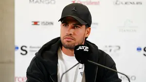 Alcaraz ma poważny problem przed Roland Garros. Były tenisista nie gryzie się w język