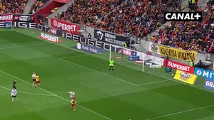 Ale pograli! Afimico Pululu trafia do pustej bramki i gospodarze prowadzą 2:0 z Pogonią! Transmisja: