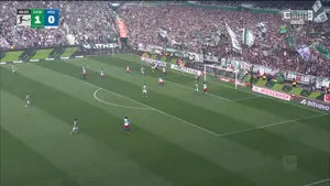 Ale zasunął Robert Glatzel! Perfekcyjne uderzenie - prosto w samo okienko bramki Werderu Brema! Kapitalna akcja i wykońc