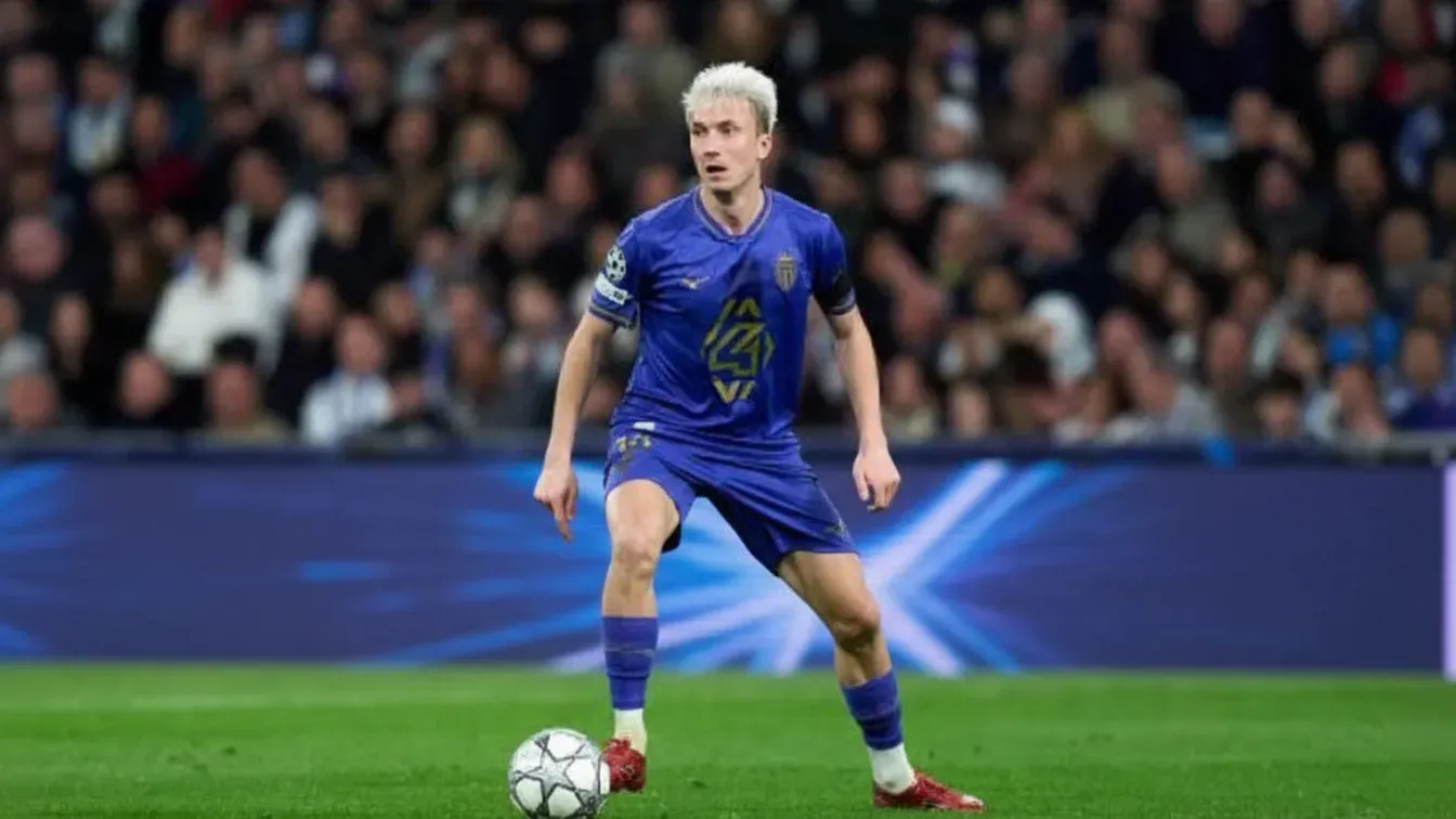 Aleksandr Gołowin odejdzie z Monaco? Trener nie kryje obaw po meczu z PSG.