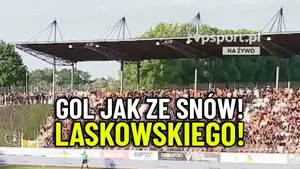 Ależ huknął Kacper Laskowski! Kapitalny gol, który może uratować marzenia Chrobrego Głogów o finale baraży o Ekstraklasę
