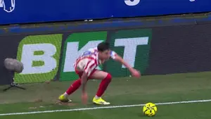 Alvareeeeeeeez! To nie był łatwy mecz dla Atletico, ale podopieczni Diego Simeone wygrywają po golu Argentyńczyka w 94. 