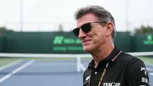 Amerykański gigant w końcu zadebiutował w F1. Szef zespołu mówi o „frustrującym” problemie